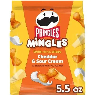 Pringles mingles cheddar and sour cream