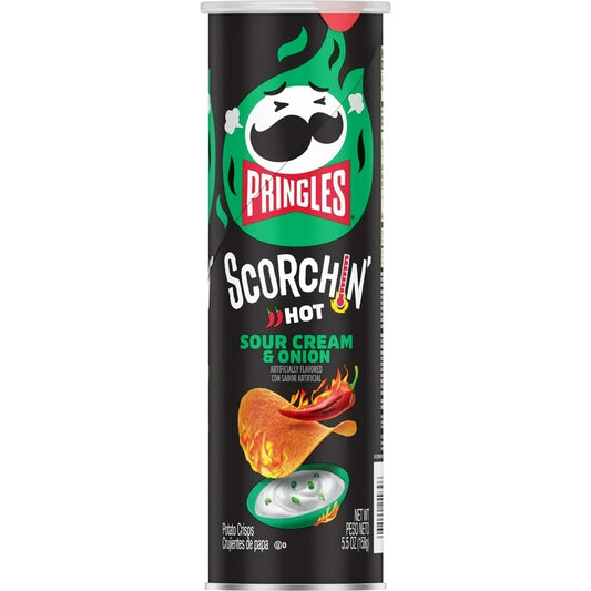 Sour crème and onion scorchin hot Pringles